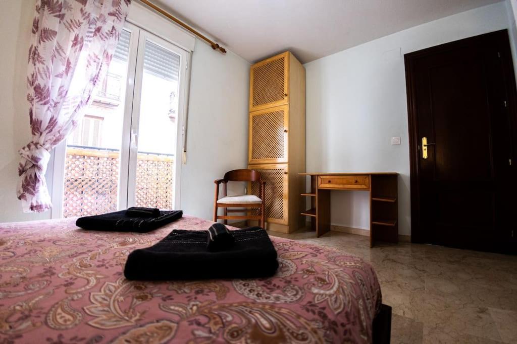 Elvira 81 Apartment Granada Exterior photo